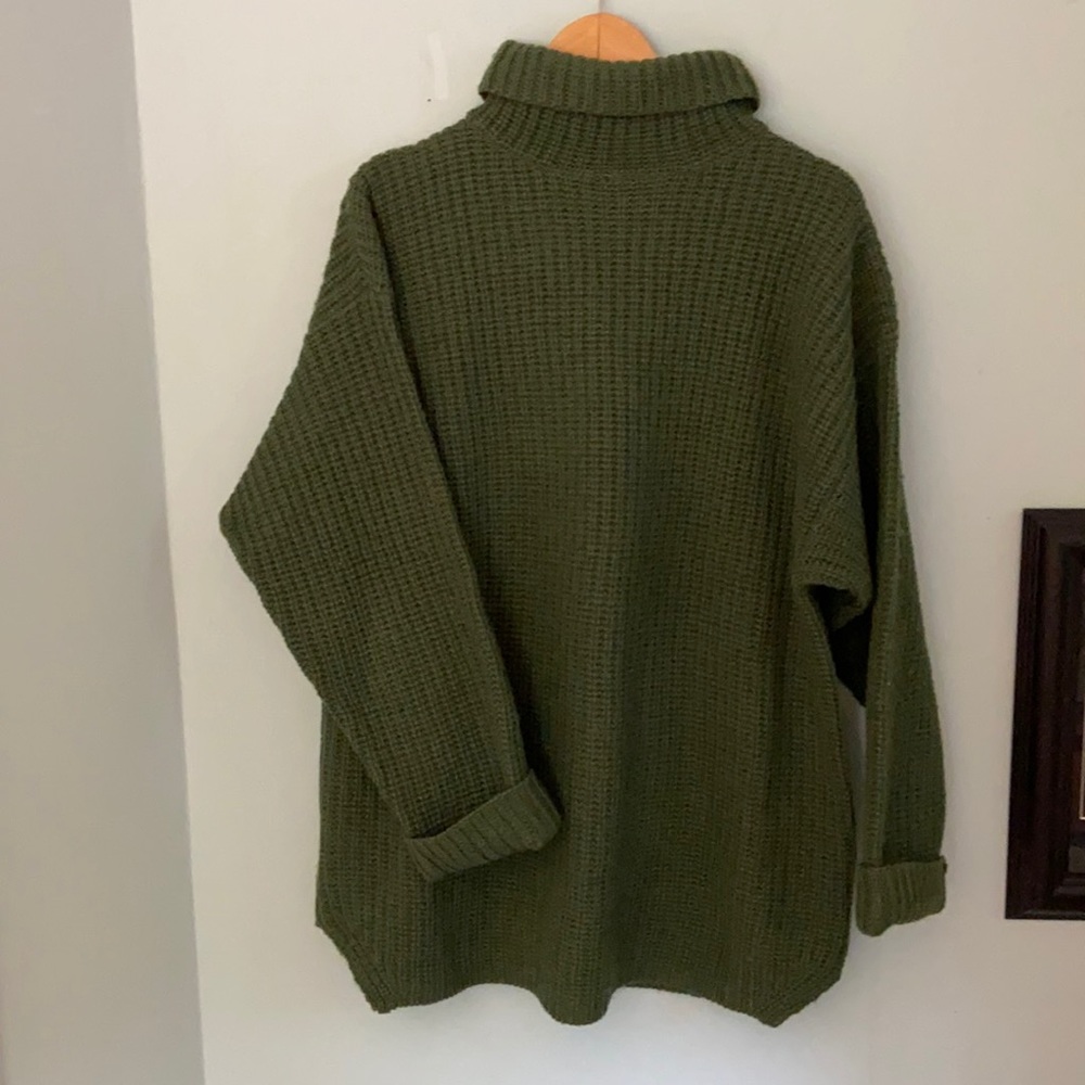 Vintage 90’s Green Oversized Sweater